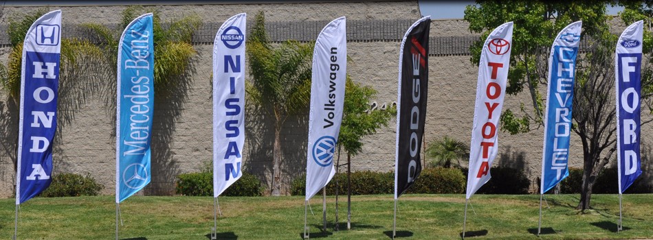 Our flying flag banners, or feather banners, are a perfect solution for events and retail outlets